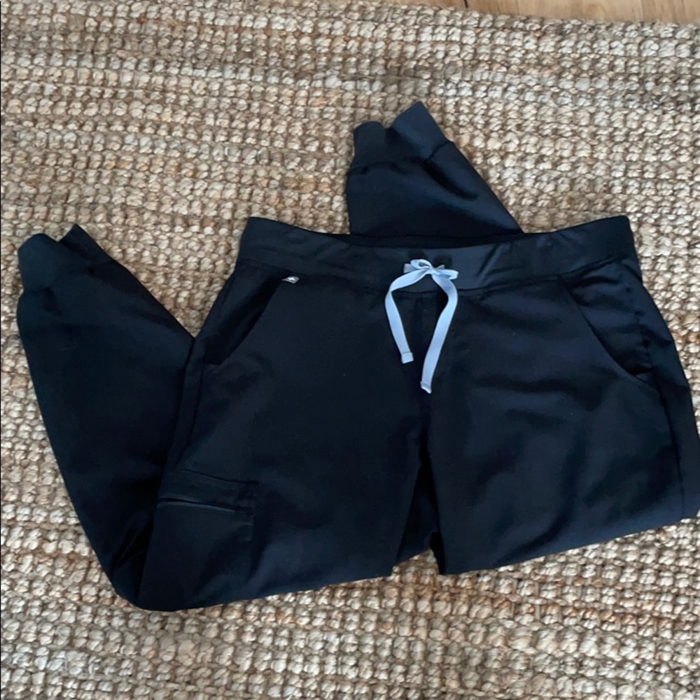 Figs Zamora jogger Black LP